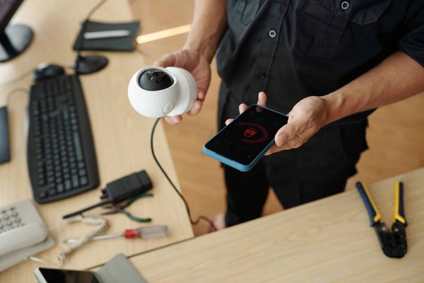 Peut-on renforcer la sécurité des enfants en voiture par des systèmes de surveillance intégrés au siège enfant ?